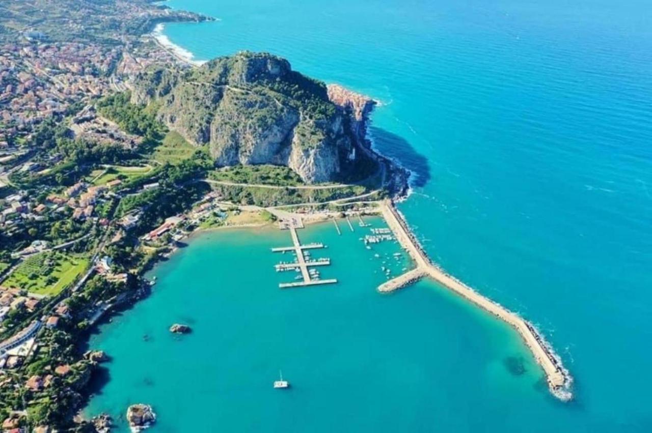 En..Suite Cefalu Luaran gambar